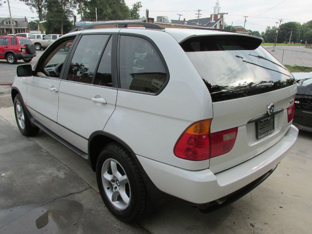 BMW X5 XLT Popular 2 4WD SUV
