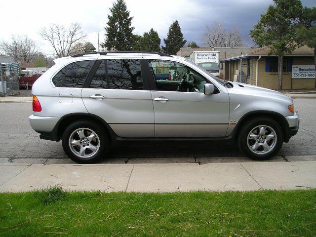 BMW X5 Luxury 4WD SUV