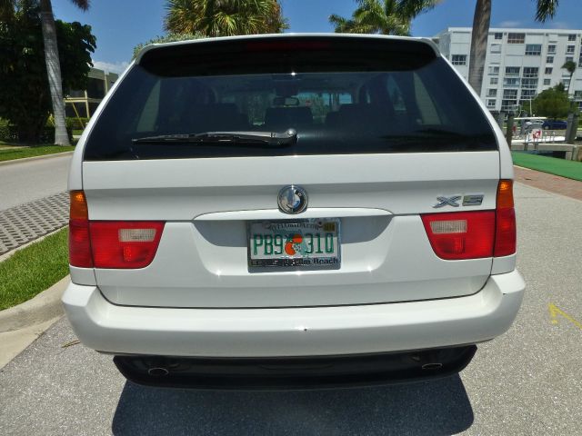 BMW X5 2003 photo 1