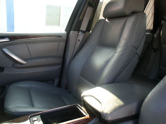 BMW X5 Luxury 4WD SUV