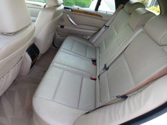 BMW X5 2003 photo 2