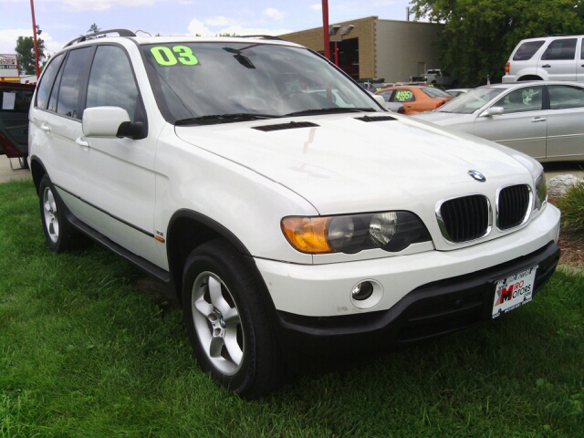BMW X5 2003 photo 2