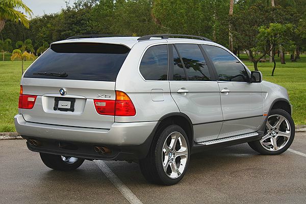 BMW X5 Luxury 4WD SUV