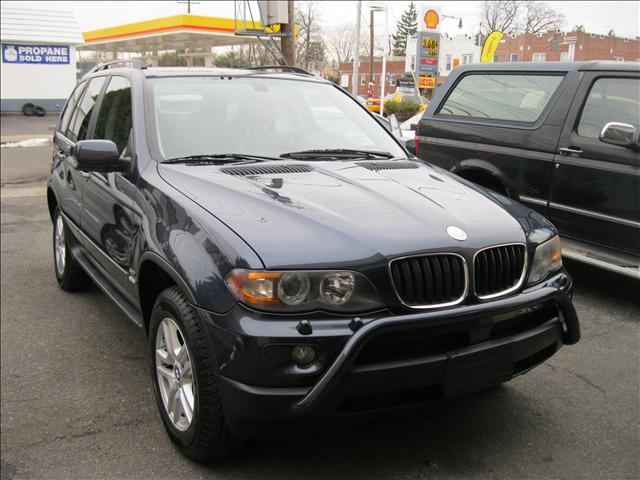 BMW X5 2004 photo 2