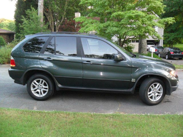 BMW X5 2004 photo 2