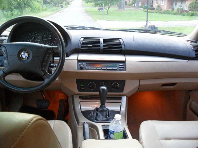 BMW X5 2004 photo 20