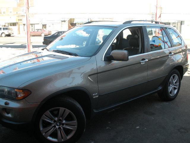 BMW X5 2004 photo 2