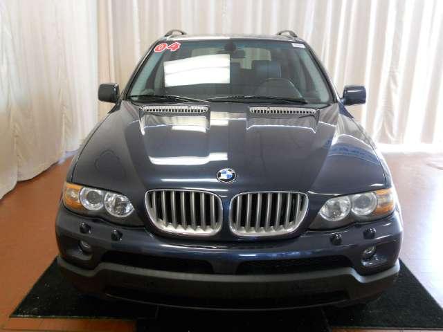 BMW X5 2004 photo 2