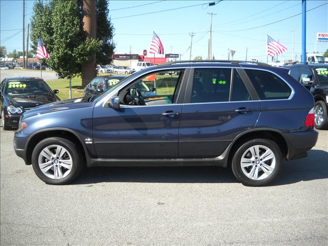 BMW X5 2004 photo 2