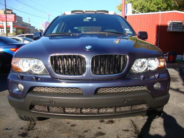 BMW X5 2004 photo 2