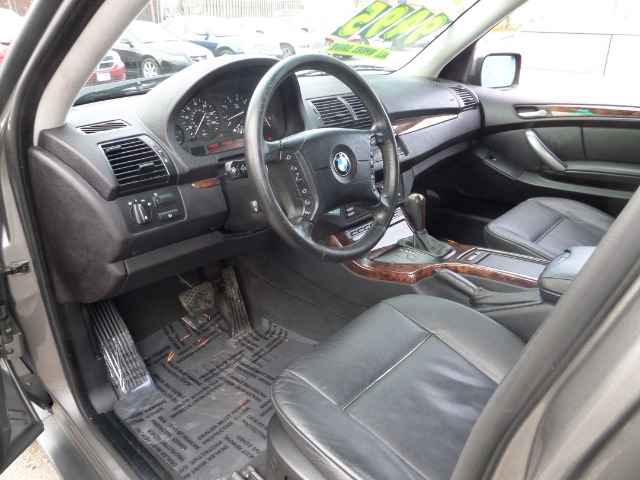 BMW X5 Lightning SUV