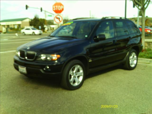 BMW X5 2004 photo 2