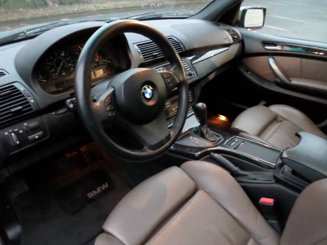 BMW X5 2004 photo 0
