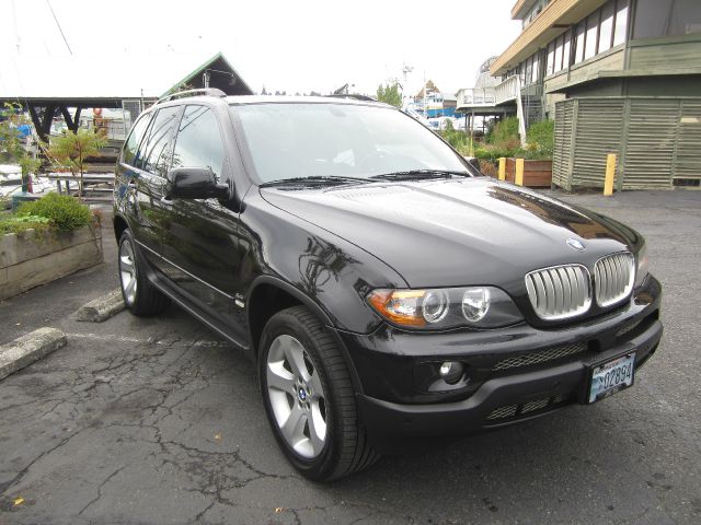 BMW X5 Luxury 4WD SUV