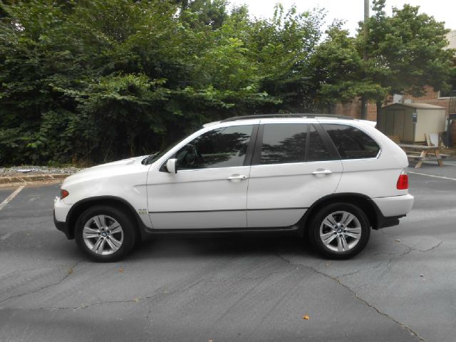 BMW X5 Luxury 4WD SUV
