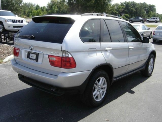 BMW X5 2005 photo 2