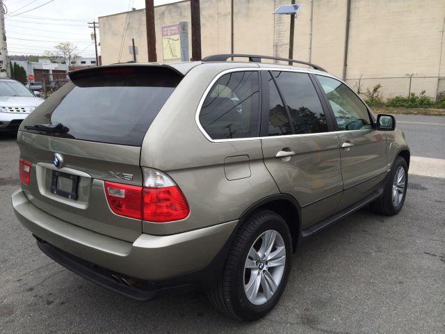 BMW X5 2005 photo 2