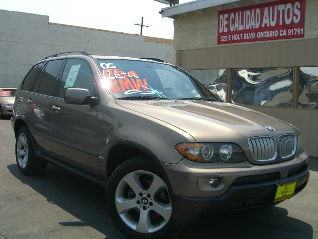 BMW X5 Luxury 4WD SUV