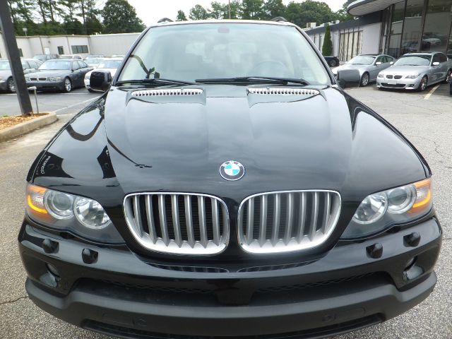 BMW X5 2005 photo 2
