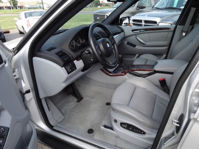 BMW X5 Luxury 4WD SUV