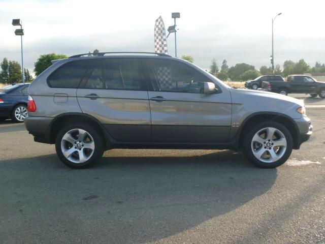 BMW X5 2006 photo 2