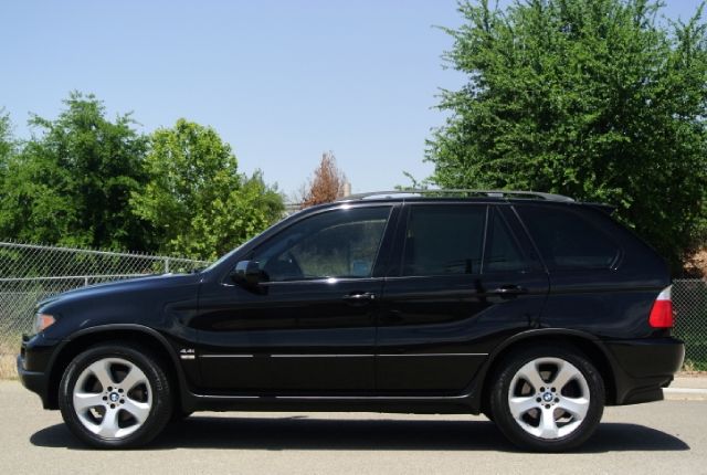 BMW X5 2006 photo 2
