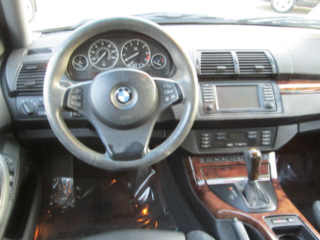 BMW X5 2006 photo 1