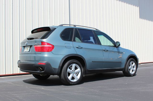 BMW X5 2007 photo 2