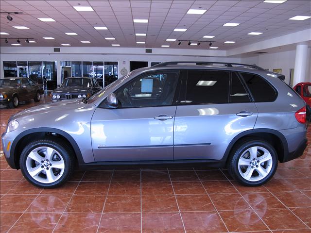 BMW X5 2008 photo 1