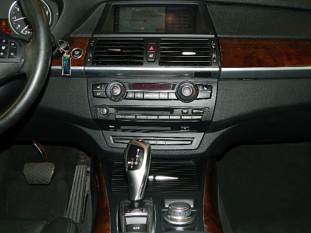 BMW X5 2008 photo 12