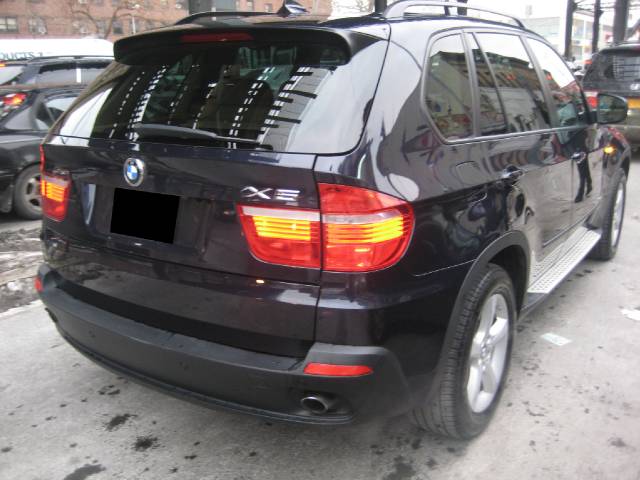 BMW X5 2008 photo 2