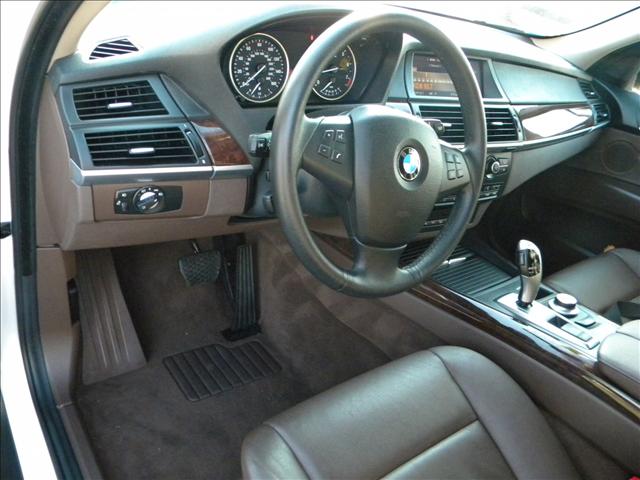 BMW X5 2008 photo 1