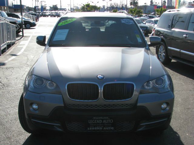 BMW X5 4 DOOR CAB SUV