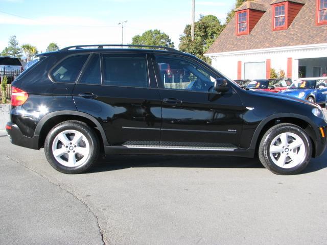 BMW X5 2008 photo 2