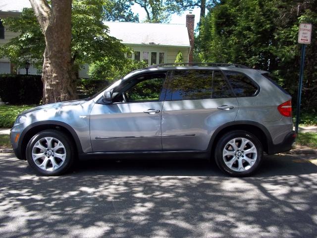 BMW X5 2008 photo 2