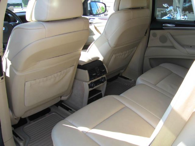 BMW X5 1500 4dr Club Cab 4x4 SUV