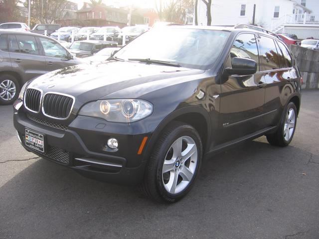 BMW X5 4 DOOR CAB SUV