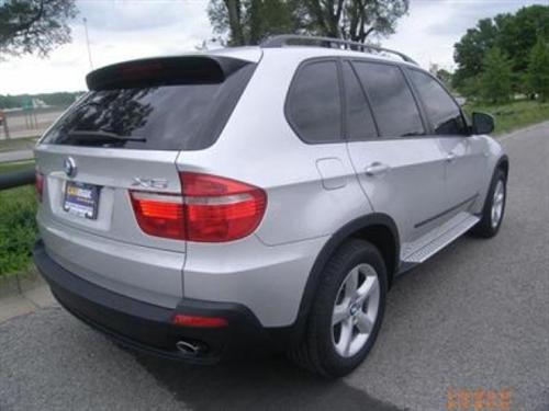 BMW X5 2009 photo 2
