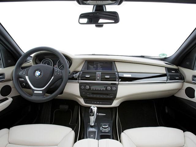 BMW X5 2010 photo 1