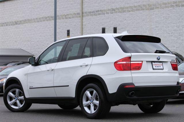 BMW X5 2010 photo 3