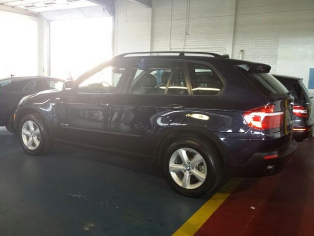 BMW X5 2010 photo 1