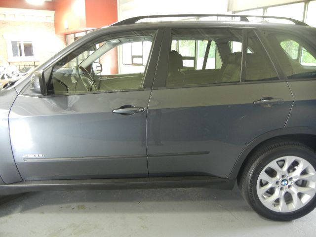 BMW X5 2011 photo 1