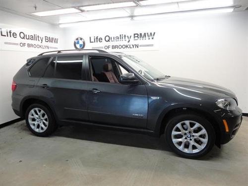 BMW X5 2011 photo 1