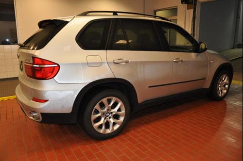 BMW X5 2011 photo 1
