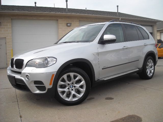 BMW X5 2011 photo 4