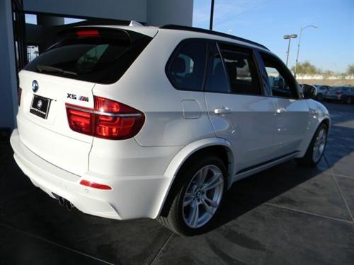 BMW X5 2011 photo 2