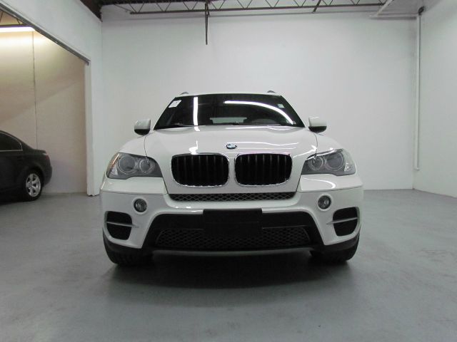 BMW X5 2011 photo 3