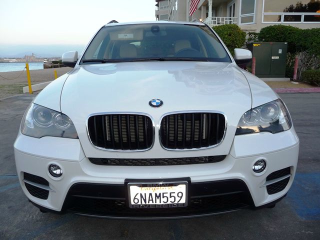 BMW X5 2011 photo 0