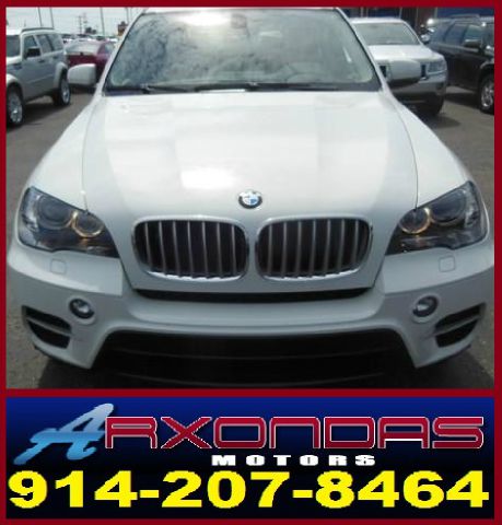 BMW X5 2011 photo 1