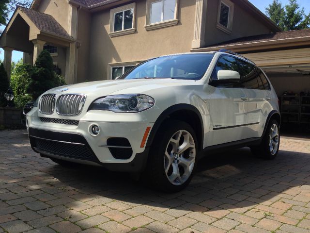 BMW X5 2012 photo 2